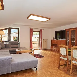 https://haus-zeitz.com-bavaria.com